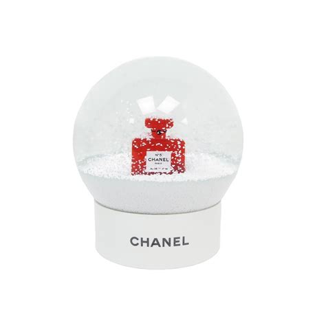 boule de neige chanel|SNOW BALL EFFECT .